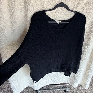 Eesome Black Women's Crew Neck Sweater